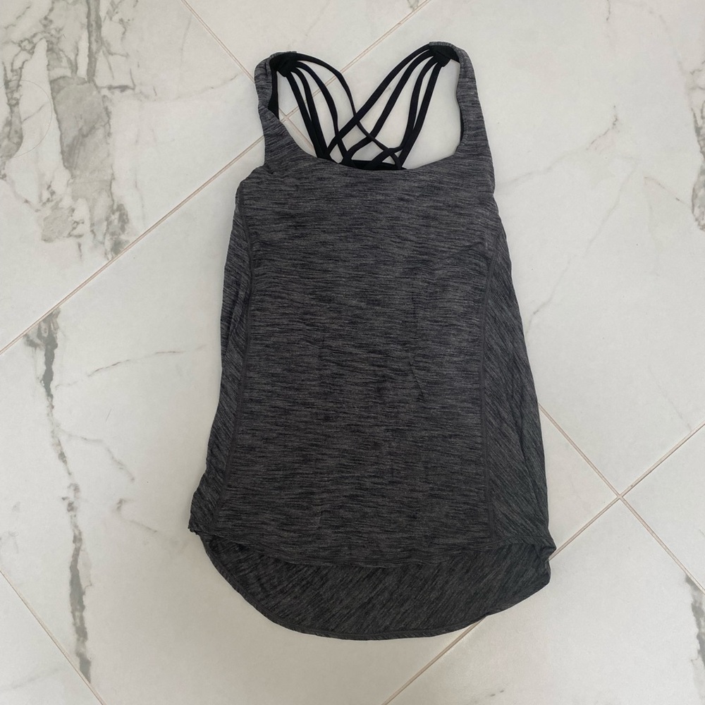 Lululemon tank with built in bra